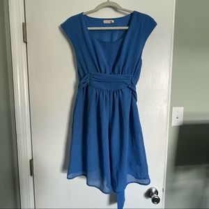 Urban outfitters pins and needles dress, size medium. Has pockets